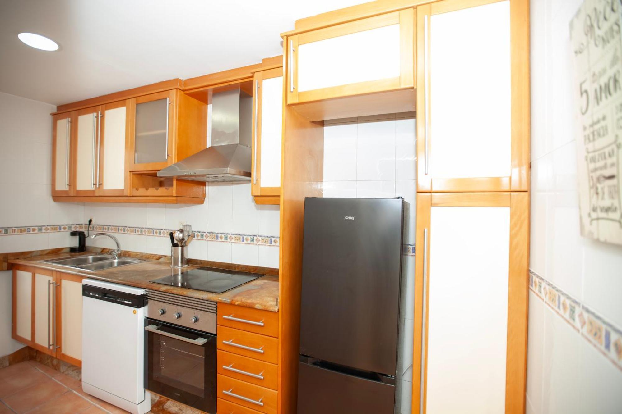 Precioso Apartamento En Valencia 2 Dormitorios Con Parking ปาเตร์นา ภายนอก รูปภาพ