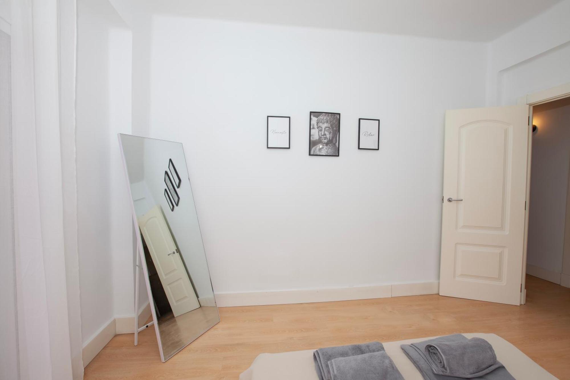 Precioso Apartamento En Valencia 2 Dormitorios Con Parking ปาเตร์นา ภายนอก รูปภาพ